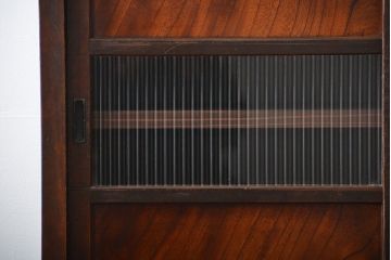 アンティーク家具　和製アンティーク　古い木の味わい深い収納棚