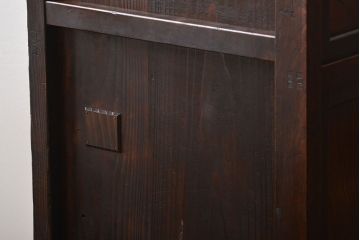 アンティーク家具　和製アンティーク　古い木の味わい深い収納棚