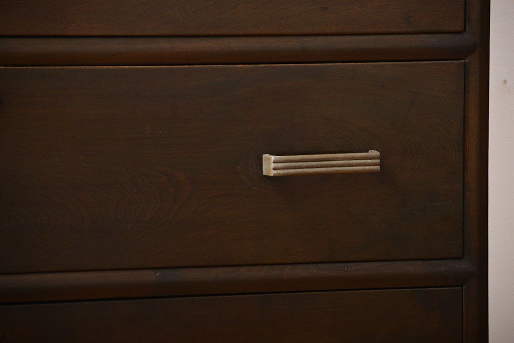 アンティーク家具　和製アンティーク　古い木製のシンプルでおしゃれなチェスト