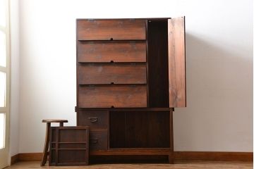 アンティーク家具　和製アンティーク　引き戸・引き出し付き!変わり型木製パタパタ下駄箱