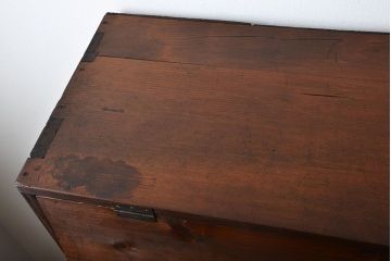 アンティーク家具　和製アンティーク　引き戸・引き出し付き!変わり型木製パタパタ下駄箱