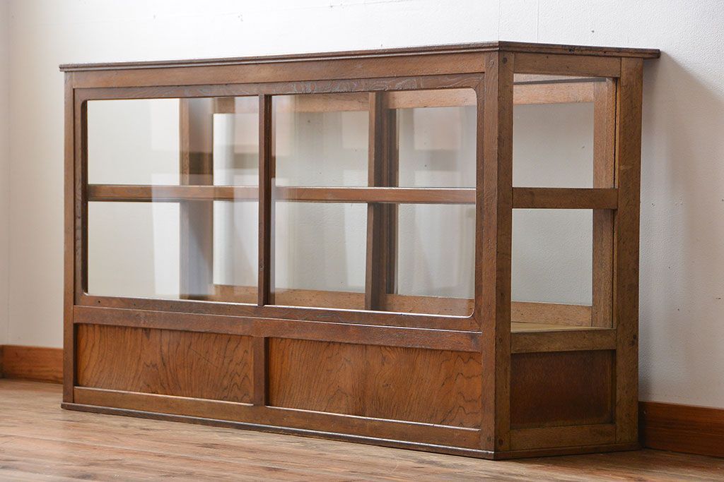 レトロ家具　昭和レトロ　引き出し付き!古い木製の上質なガラスケース(ショーケース)