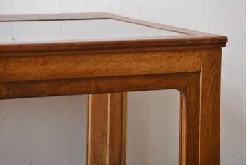 レトロ家具　昭和レトロ　引き出し付き!古い木製の上質なガラスケース(ショーケース)