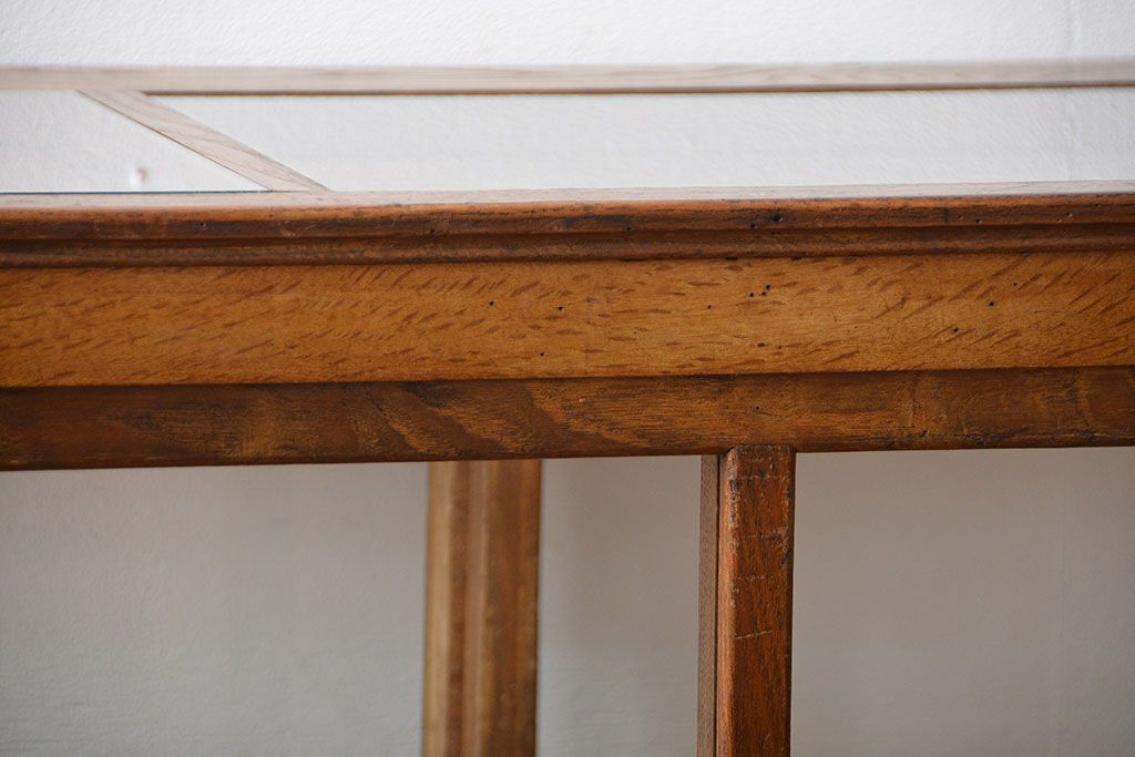 レトロ家具　昭和レトロ　引き出し付き!古い木製の上質なガラスケース(ショーケース)