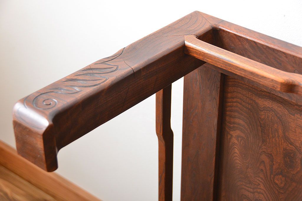 アンティーク家具　古民具・骨董　欅材の玉杢が美しい高級座卓