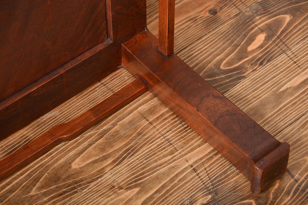 アンティーク家具　古民具・骨董　欅材の玉杢が美しい高級座卓