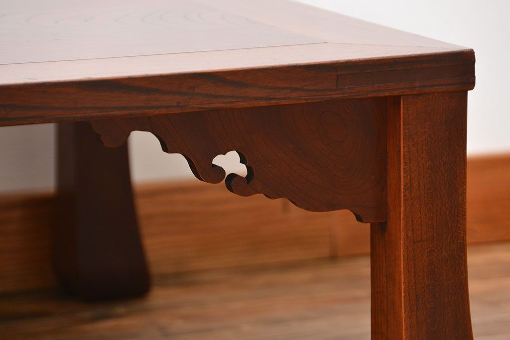 アンティーク家具　和製アンティーク　古い欅材の上品な座卓