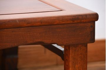 レトロ家具　昭和レトロ　古い木の正方形角ちゃぶ台