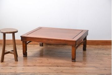レトロ家具　昭和レトロ　古い木の正方形角ちゃぶ台