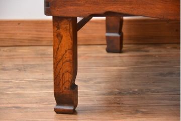 レトロ家具　昭和レトロ　古い木の正方形角ちゃぶ台