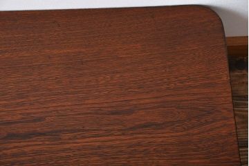 レトロ家具　昭和レトロ　脚のデザインがおしゃれな角ちゃぶ台