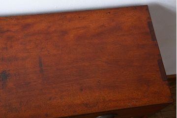 アンティーク家具　和製アンティーク　変わり型ガラス引き戸収納棚