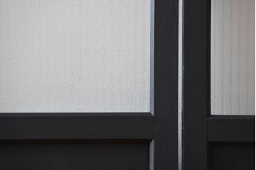 古民具・骨董　モールガラス入り!モダンなブラックペイント帯戸4枚セット(ガラス帯戸)