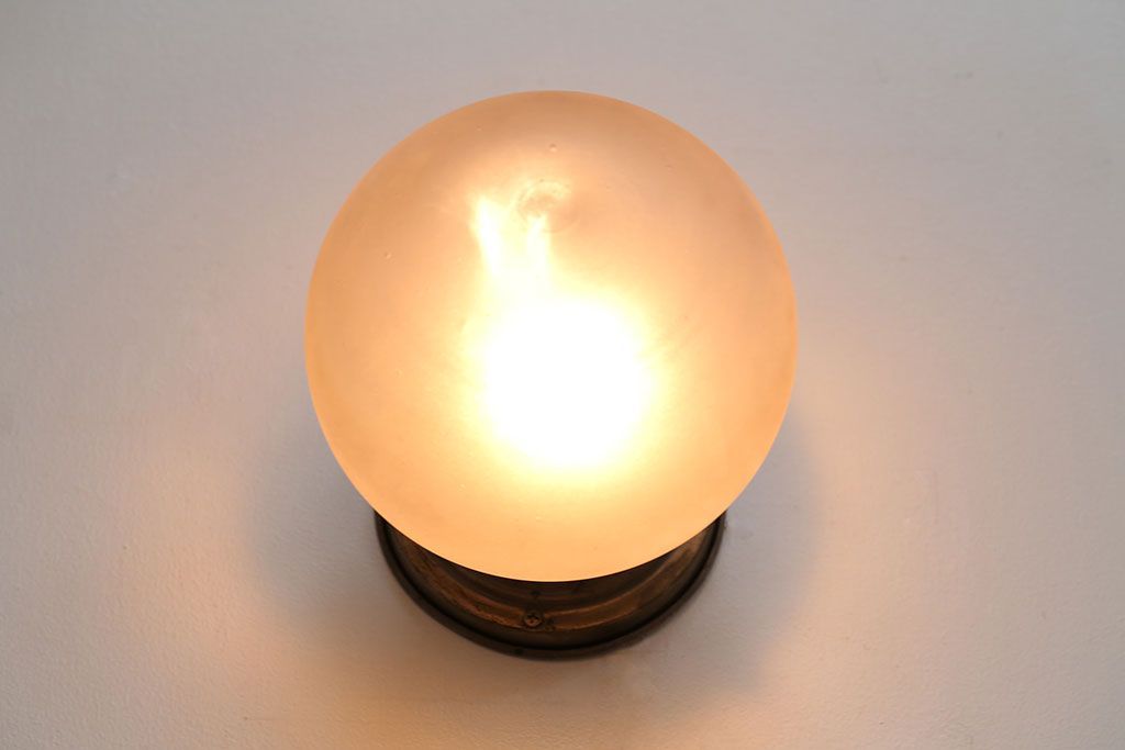 アンティーク　シンプルでおしゃれな球型壁掛け天井照明(2)