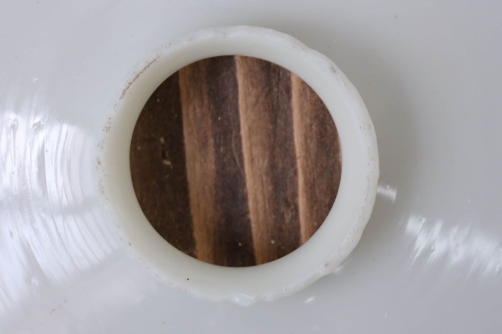 和製アンティーク　昭和レトロな白いガラス平笠照明2個セット(1)