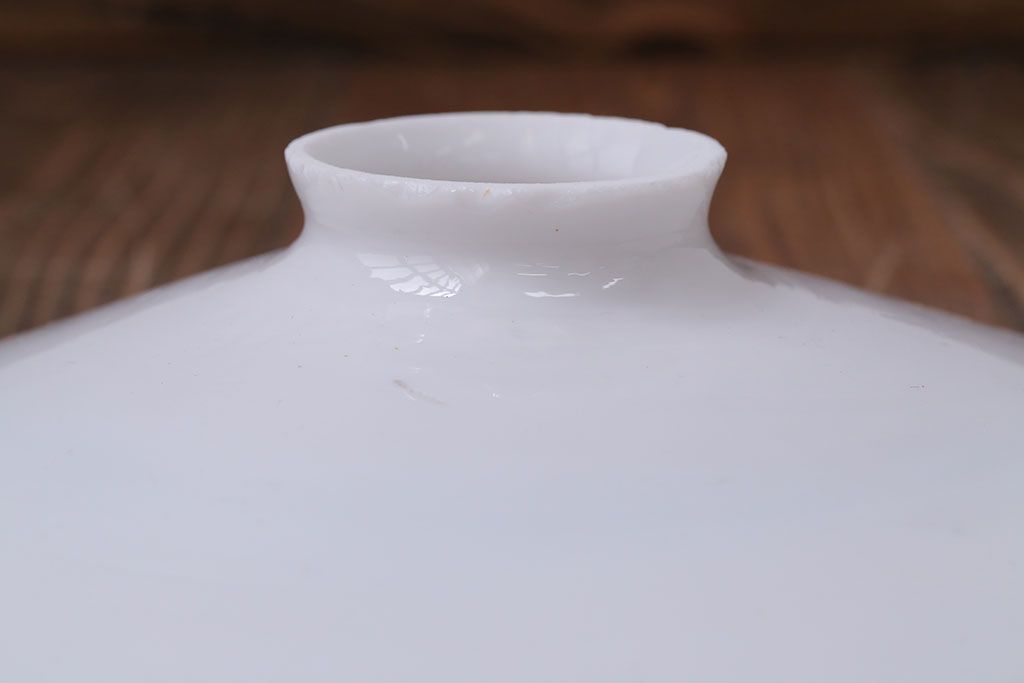 和製アンティーク　昭和レトロな白いガラス平笠照明2個セット(1)