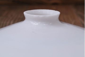 和製アンティーク　昭和レトロな白いガラス平笠照明2個セット(1)