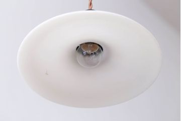 和製アンティーク　昭和レトロな白いガラス平笠照明2個セット(3)