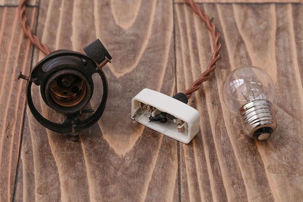 アンティーク　ジャンクスタイル!アルミシェード天井照明