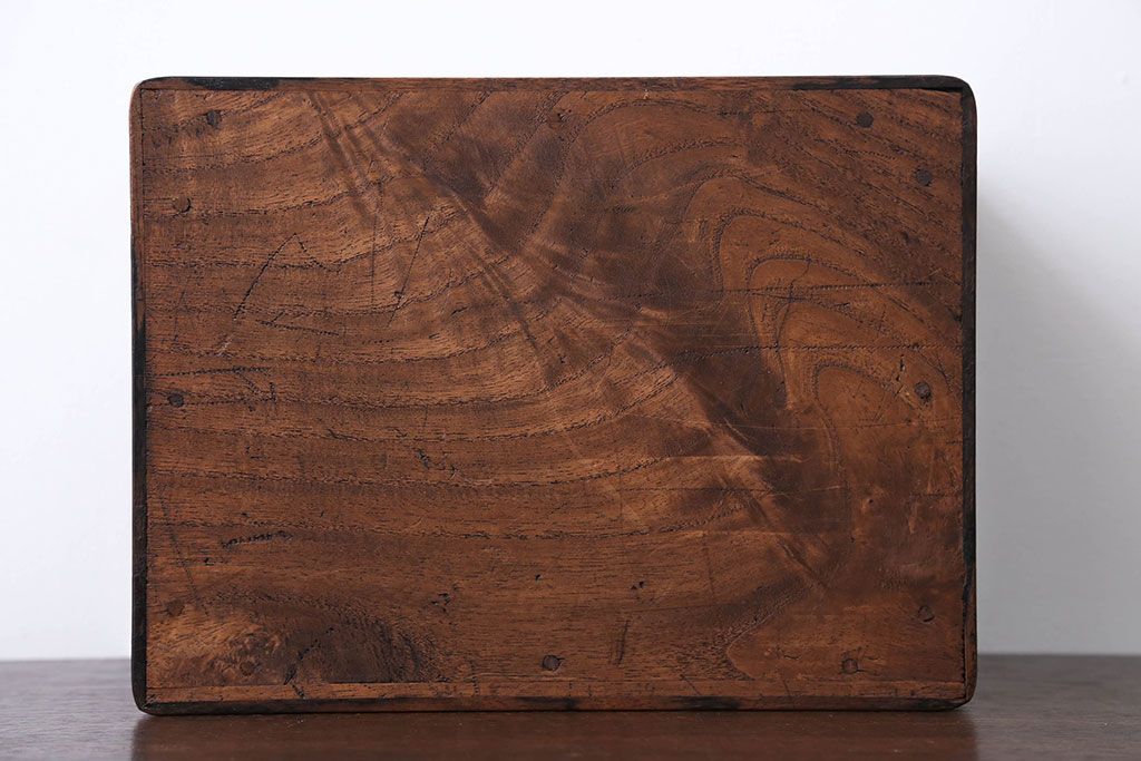 アンティーク雑貨　古民具・骨董　黒柿材と桐材の小さなアンティーク小物入れ(火鉢)