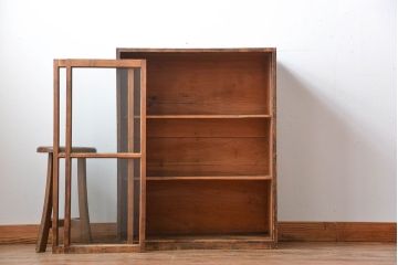 アンティーク家具　和製アンティーク　古い木製の木味の良いガラス引き戸収納棚