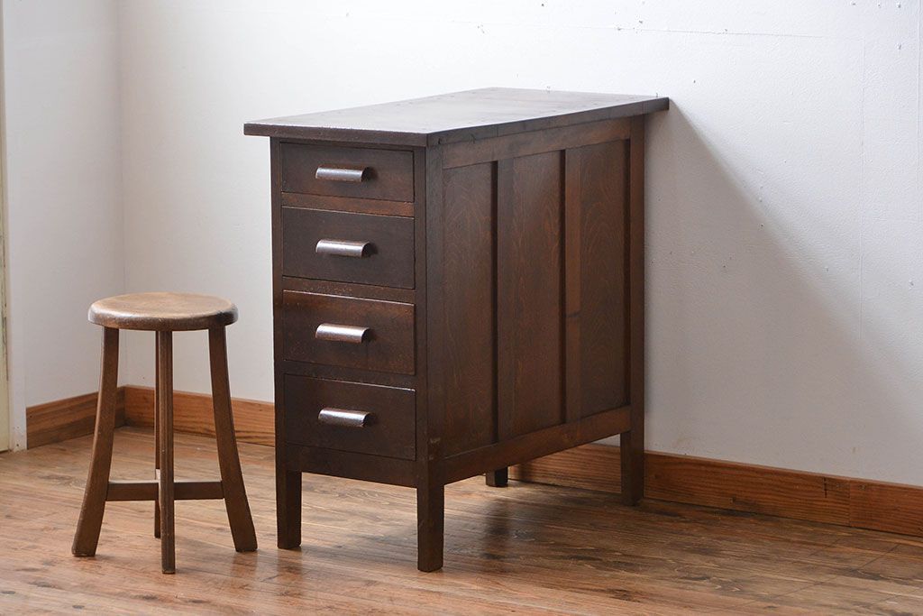 アンティーク家具　和製アンティーク　古い木製のデスクサイドキャビネット(4杯引き出し)