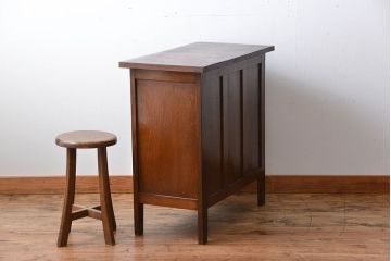 アンティーク家具　和製アンティーク　古い木製のデスクサイドキャビネット(4杯引き出し)