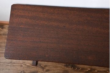 レトロ家具　昭和レトロ　古い学校の木製アンティークデスク(平机)
