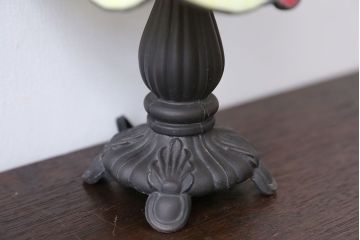 中古　おしゃれなステンドグラススタンドランプ(2)