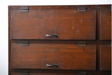 アンティーク家具　アンティーク　古い木の2段重ね高級パタパタ収納棚(下駄箱)
