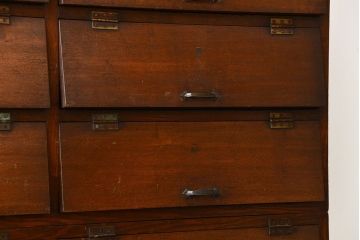 アンティーク家具　アンティーク　古い木の2段重ね高級パタパタ収納棚(下駄箱)