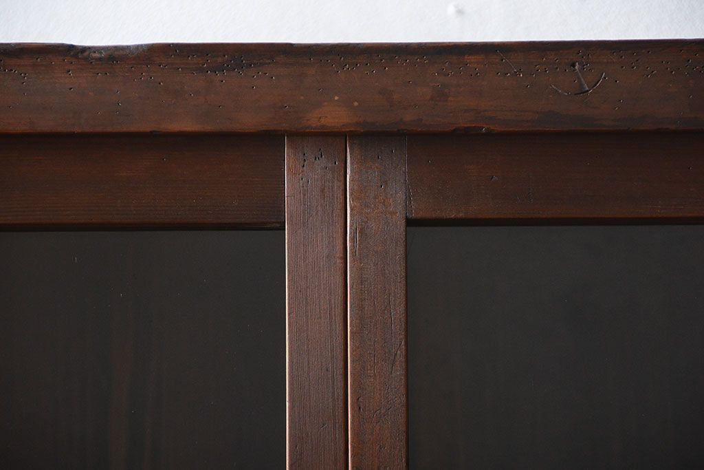 アンティーク家具　和製アンティーク　特大サイズ!4枚引き戸付き3分割収納棚