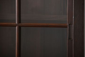 アンティーク家具　和製アンティーク　特大サイズ!4枚引き戸付き3分割収納棚