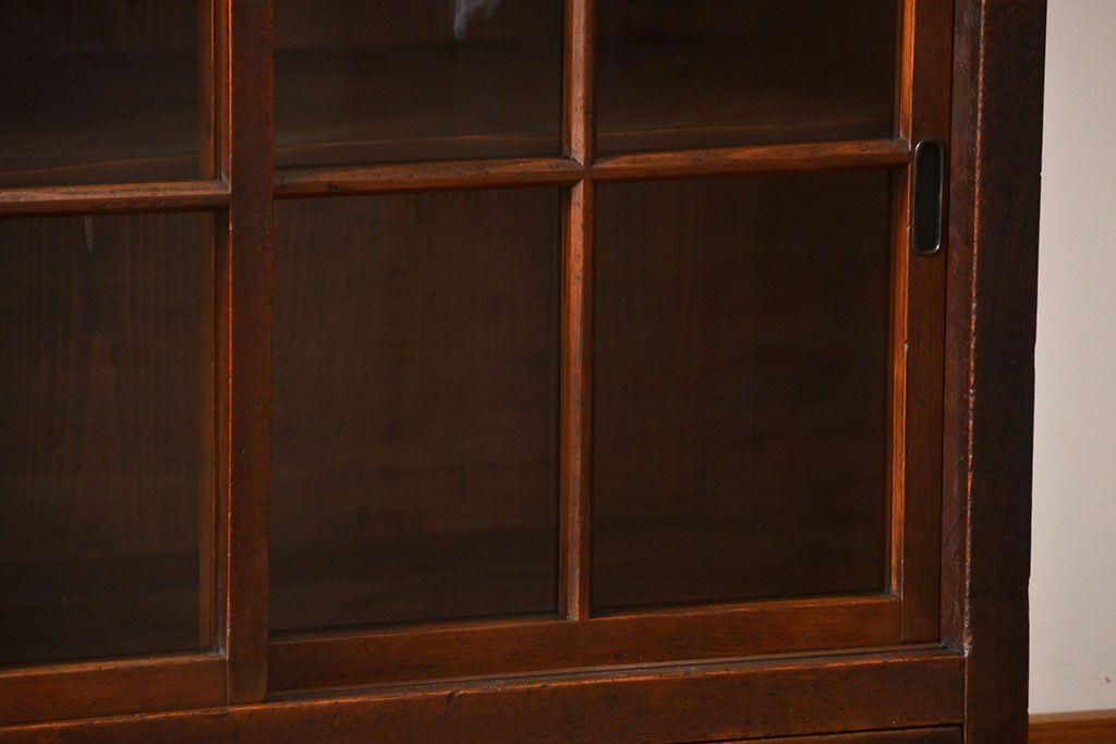 アンティーク家具　和製アンティーク　特大サイズ!4枚引き戸付き3分割収納棚
