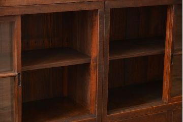 アンティーク家具　和製アンティーク　特大サイズ!4枚引き戸付き3分割収納棚