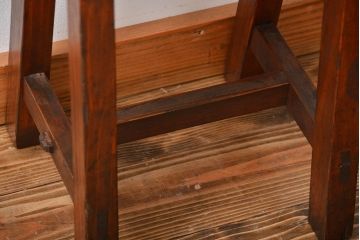 アンティーク家具　和製アンティーク　古い木の味わい深い角スツール