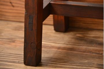 アンティーク家具　和製アンティーク　古い木の味わい深い角スツール