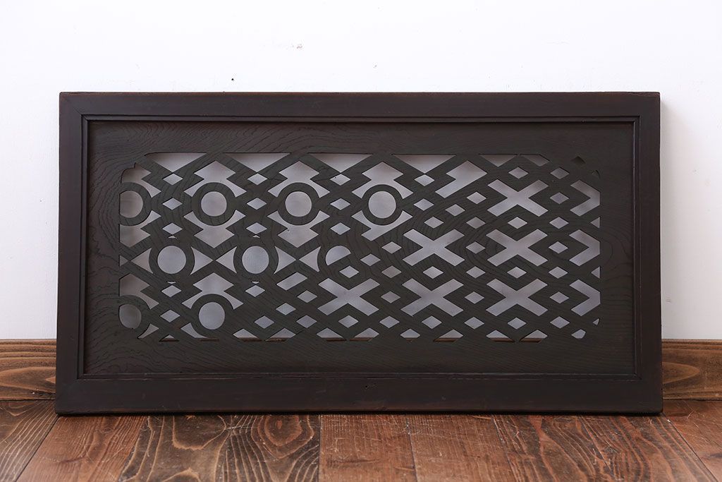 和モダンスタイル　お洒落なアンティーク明り取り