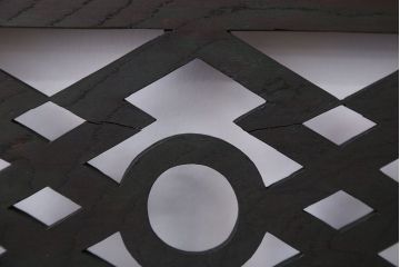 和モダンスタイル　お洒落なアンティーク明り取り