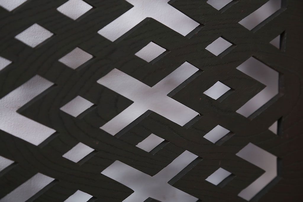 和モダンスタイル　お洒落なアンティーク明り取り