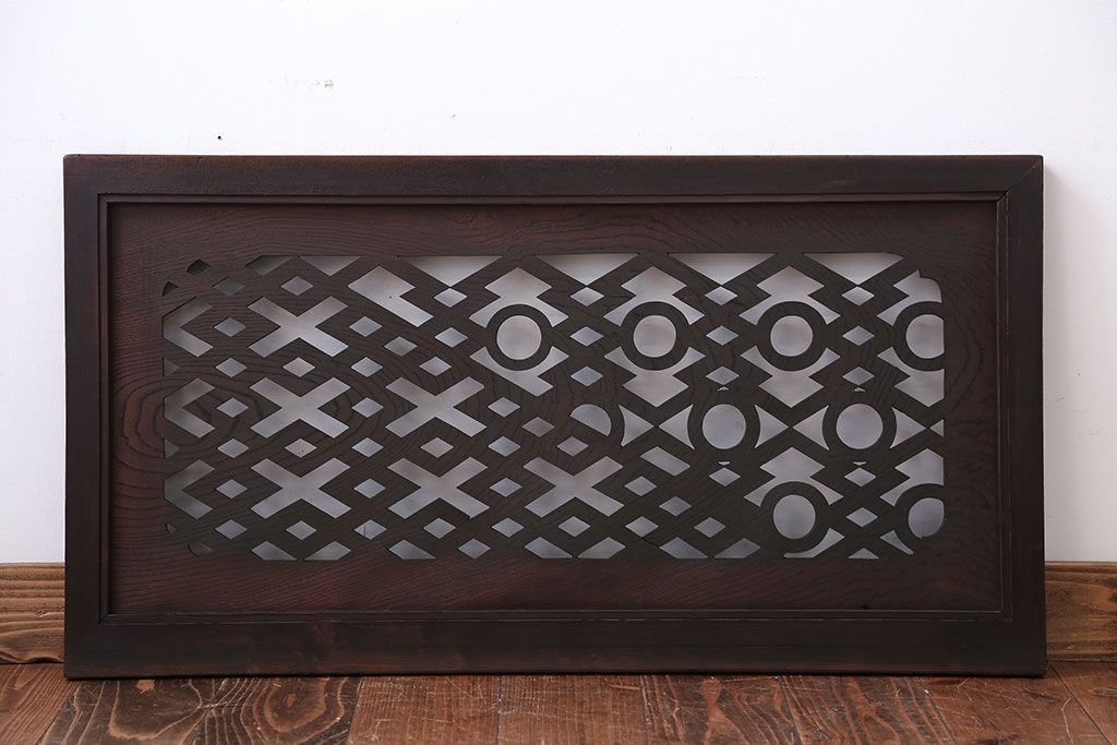 和モダンスタイル　お洒落なアンティーク明り取り