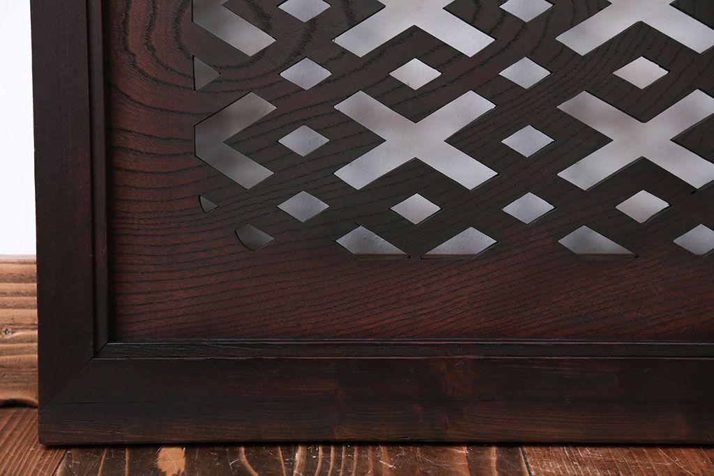 和モダンスタイル　お洒落なアンティーク明り取り