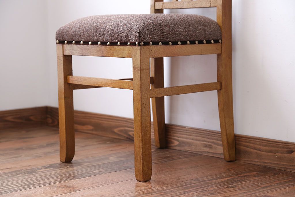 アンティーク家具　和製アンティーク　シンプルでナチュラルなダイニングチェア(1)