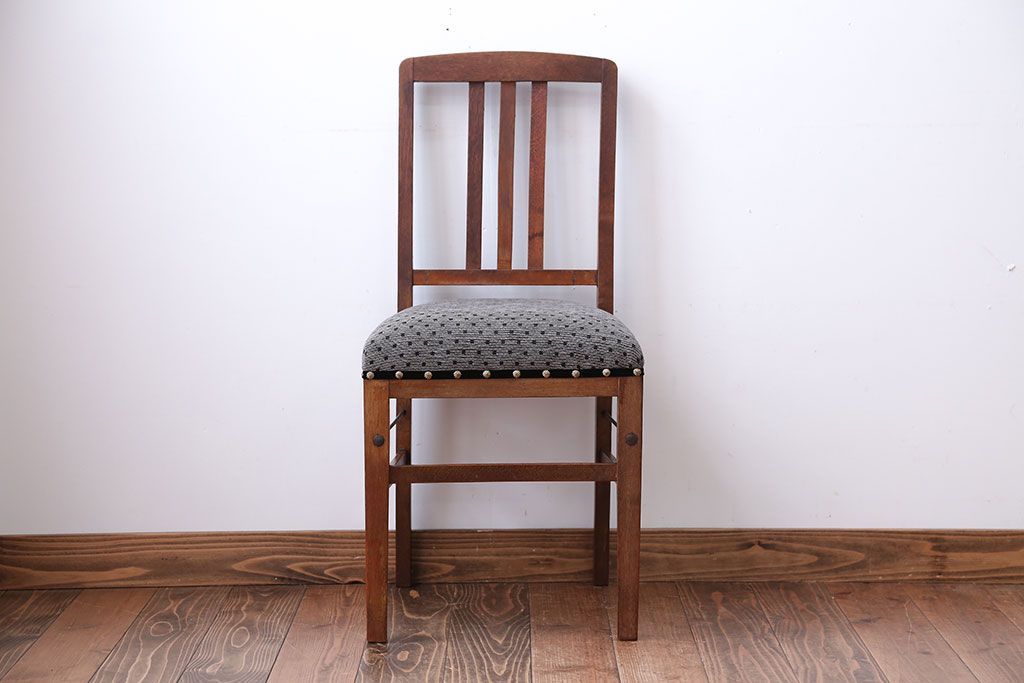 アンティーク家具　和製アンティーク　シンプルでナチュラルなダイニングチェア(2)