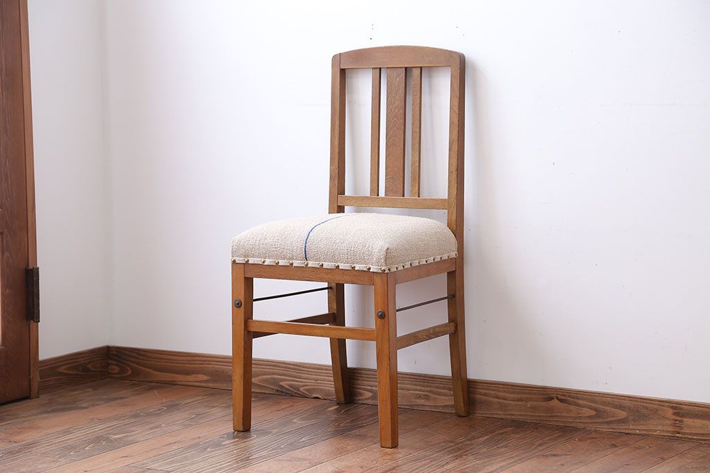 アンティーク家具　和製アンティーク　アンティークリネン座面のシンプルでナチュラルなダイニングチェア(1)