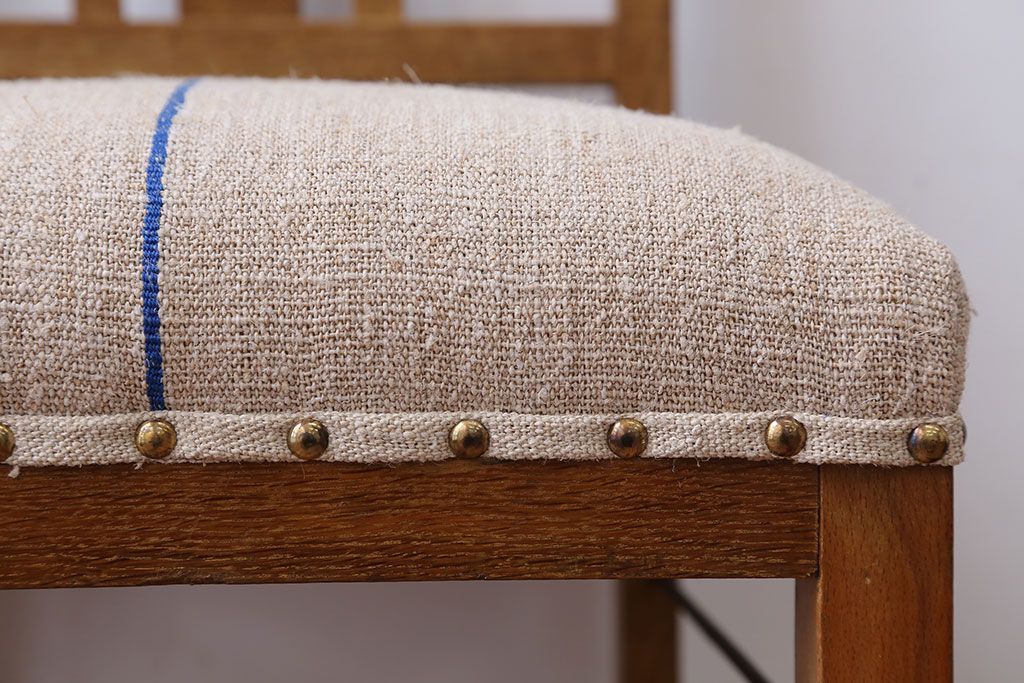 アンティーク家具　和製アンティーク　アンティークリネン座面のシンプルでナチュラルなダイニングチェア(1)