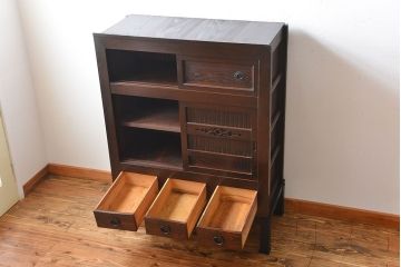 アンティーク家具　古民具・骨董　鉄脚付きアンティーク三尺水屋箪笥