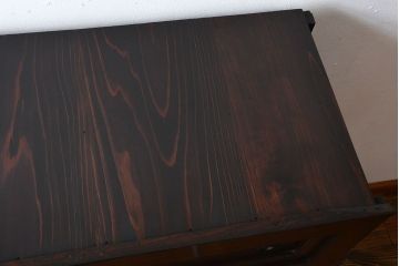 アンティーク家具　古民具・骨董　鉄脚付きアンティーク三尺水屋箪笥