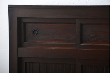 アンティーク家具　古民具・骨董　鉄脚付きアンティーク三尺水屋箪笥