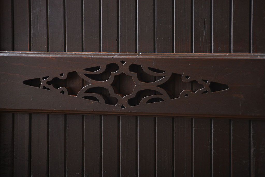 アンティーク家具　古民具・骨董　鉄脚付きアンティーク三尺水屋箪笥